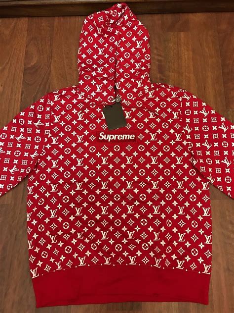 Lv Supreme Hoodie .